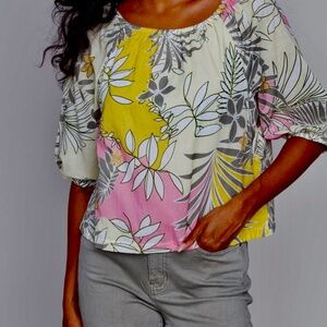 Charlie B Off/On Shoulder Celadon Cotton Top Size Large